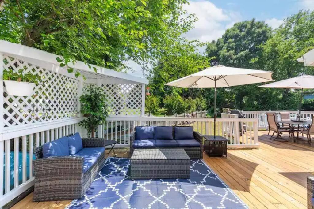 Lrge 5 Bedroom 9 Beds Near Dc-Pool, Hot Tub, Gym, Game Rm, Fire Pit Bowie Buitenkant foto