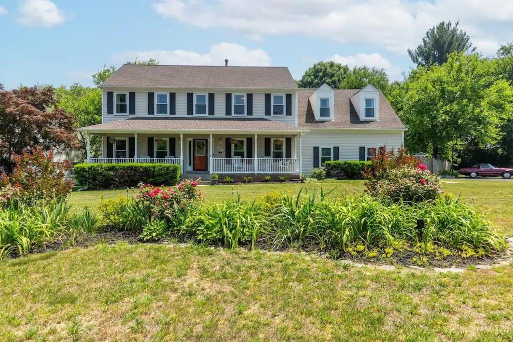 Lrge 5 Bedroom 9 Beds Near Dc-Pool, Hot Tub, Gym, Game Rm, Fire Pit Bowie Buitenkant foto