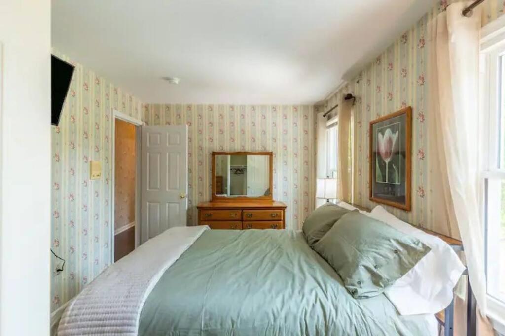 Lrge 5 Bedroom 9 Beds Near Dc-Pool, Hot Tub, Gym, Game Rm, Fire Pit Bowie Buitenkant foto
